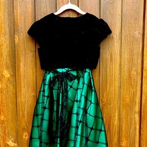 Holiday dresses for little girls on sale!